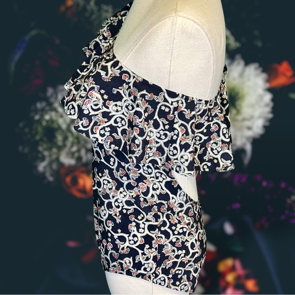 NWT Isabel Marant Etoile ‘Sicilya’ Ruffled Printed One Shoulder Swimsuit Size 40 - Picture 7 of 16